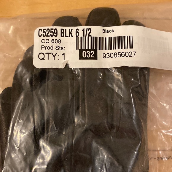 COACH -!BRAND NEW W`TAGS BLACK LEATHER KNIT CUFF GLOVES. - Picture 5 of 5